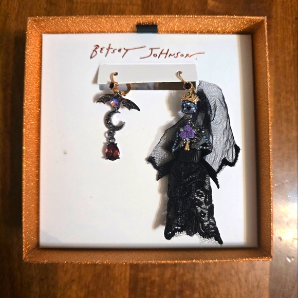 Betsey Johnson Jewelry - Betsey Johnson Earrings